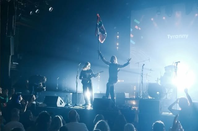 Tyranny på scenen i Brussel